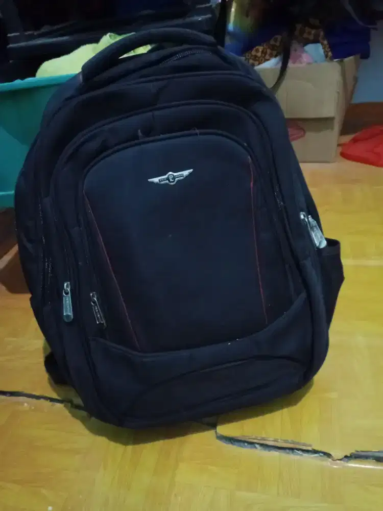 2Tas school besar