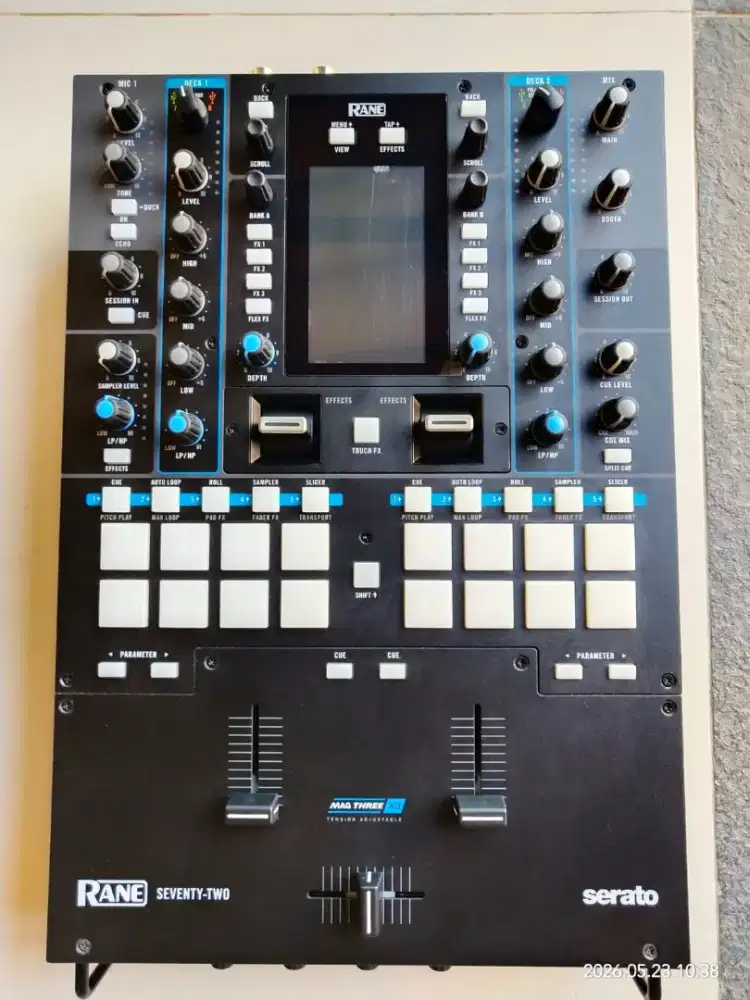 Mixer dj rane 72 kondisi sangat bagus barang lama tersimpan