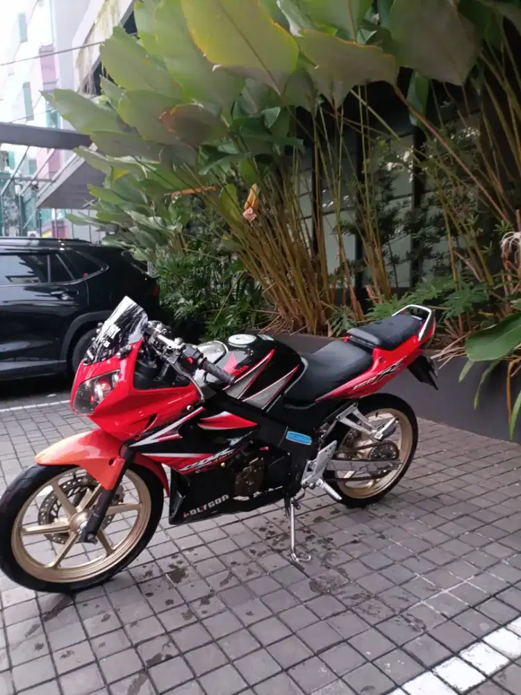 cbr 150 old 2007