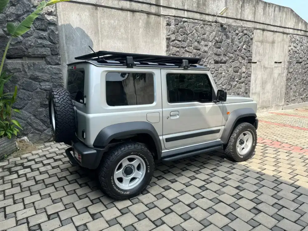 Suzuki Jimny JB74 2023 KM 6rb