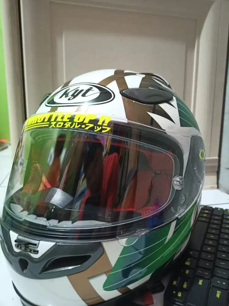 helm KYT VR-1 custom