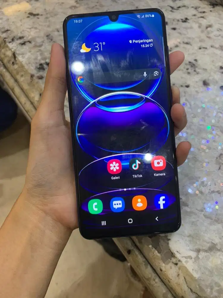 Dijual samsung a31