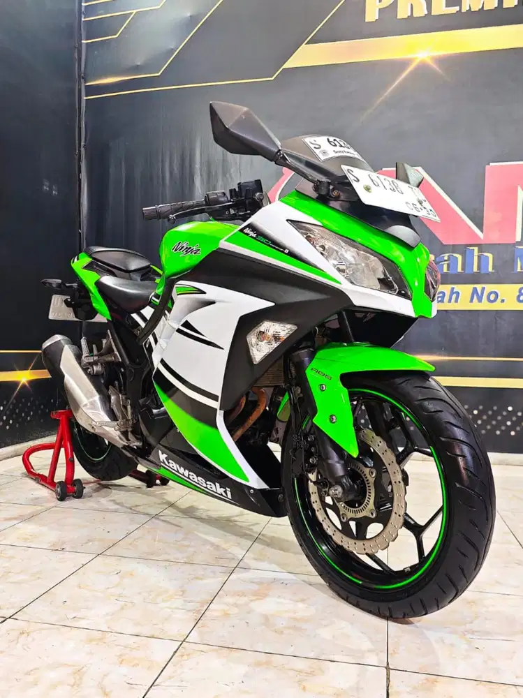 Kawasaki Ninja 250 ABS SE Anniversary TH 2015 anugerah motor rungkut