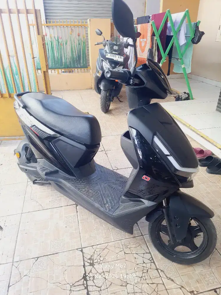 Uwinfly D66B Like new second rasa baru