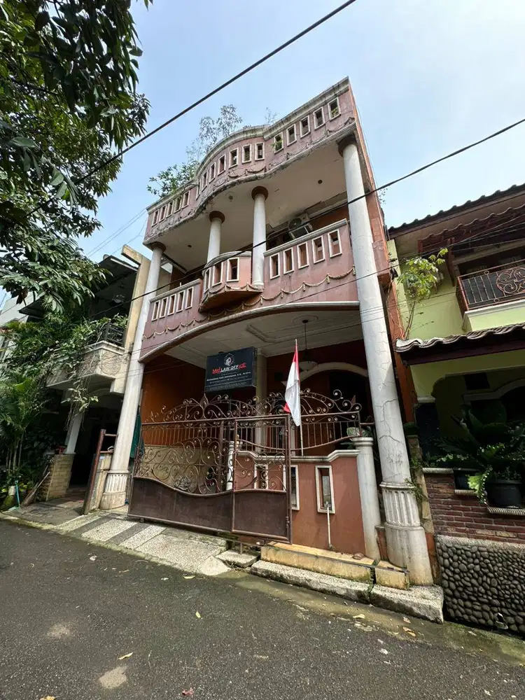 Dijual Rumah 98/245 M2 (Perumahan Griya Lembah Depok)