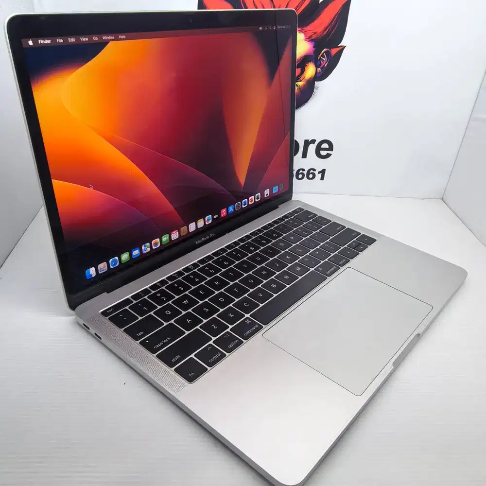 MULUS SIAP COD : Macbook Pro 2017 8/512 Silver Monterey NO MINUS SIAP