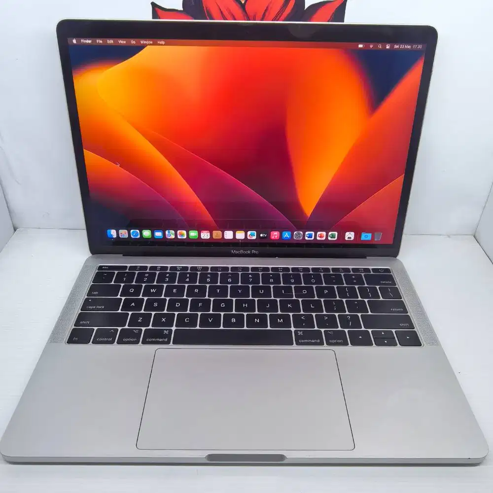 MULUS SIAP COD : Macbook Pro 2017 8/512 Silver Monterey NO MINUS SIAP