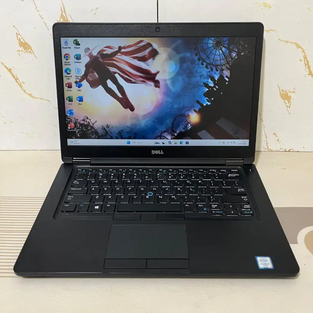 Laptop Dell Latitude 5480.