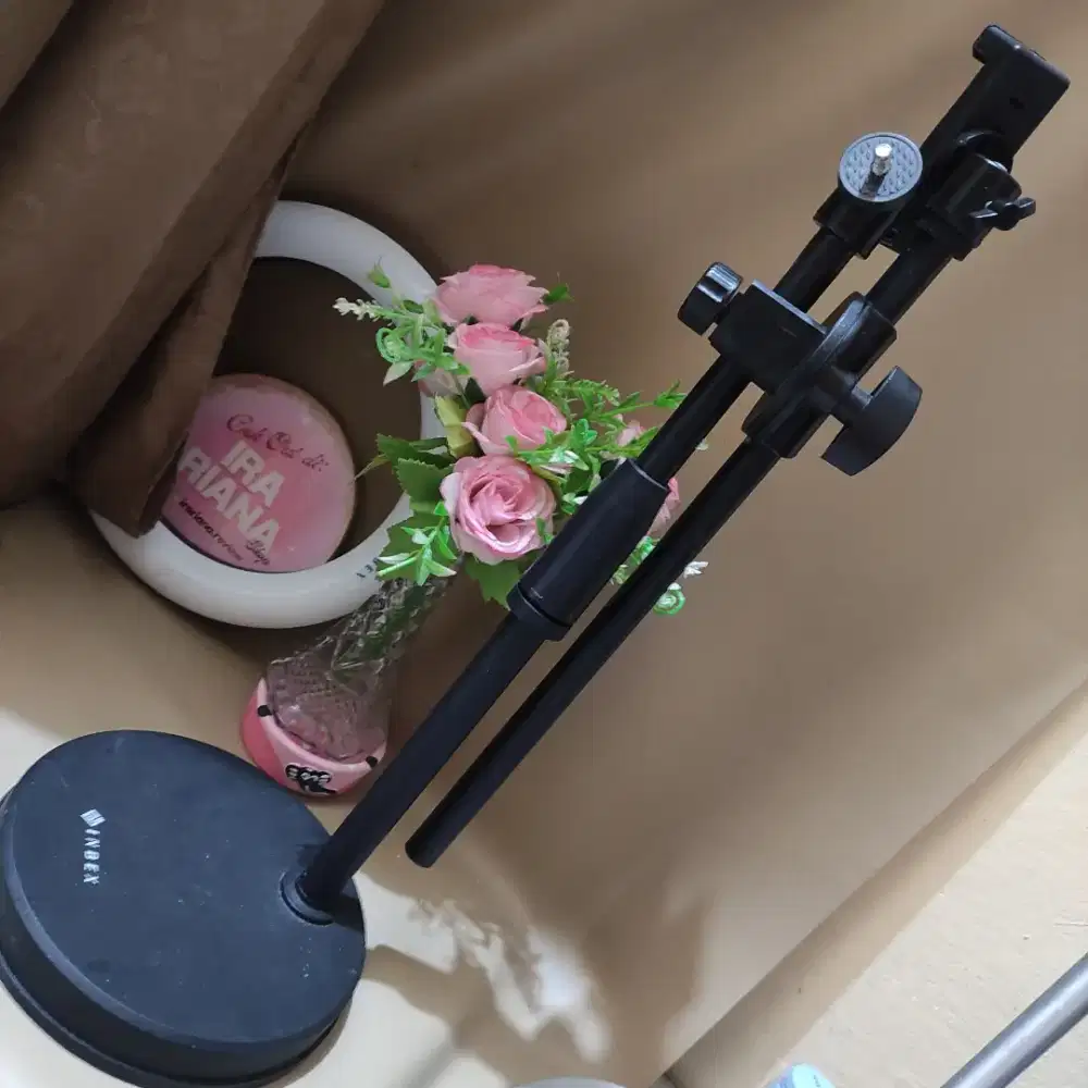 PL Inbex Tripod Meja Holder Hp Konten