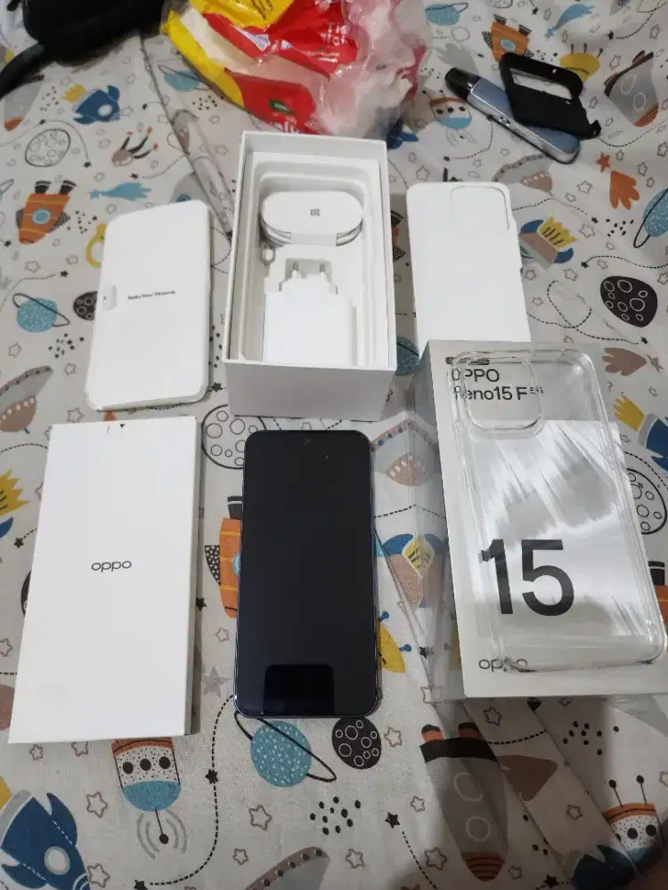 Oppo Reno 15f 5G RAM/ROM 12+12/256 GB