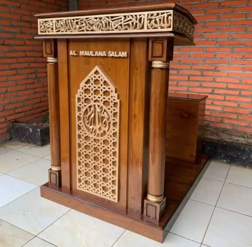Mimbar masjid model dudukan