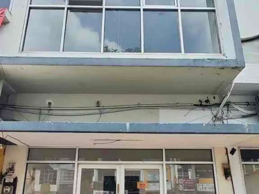 DI JUAL MURAH RUKO SIAP PAKAI 3 LANTAI RUKO GADGET PARAMOUNT di Gading Serpong