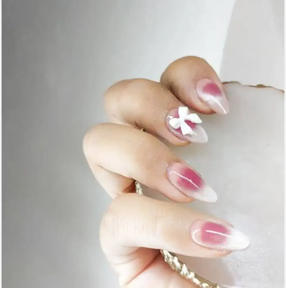 LOWONGAN THERAPIST EYELASH DAN NAIL ART