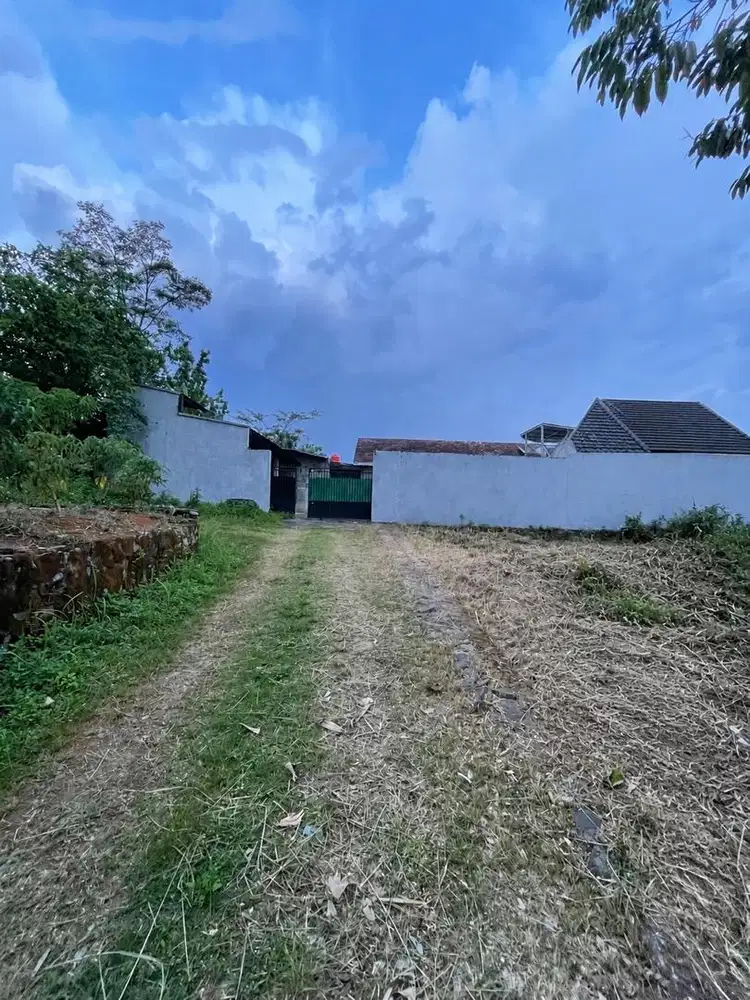 Jual Santai Gudang & Rumah pudak payung