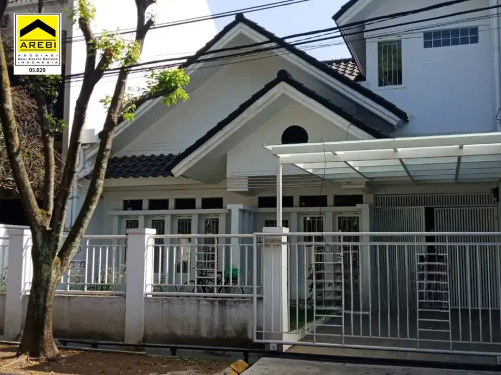 Rumah Elegan dan Nyaman di Kawasan Premium Batununggal Bandung