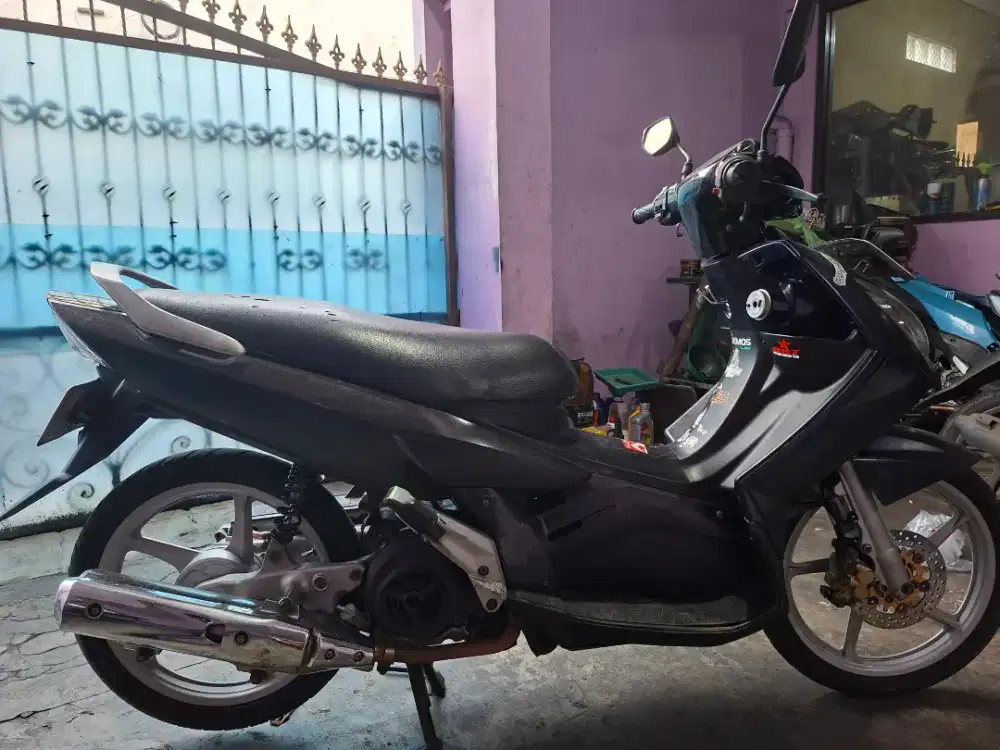 NOUVO Z 2005 tinggal pake lokasi beji depok