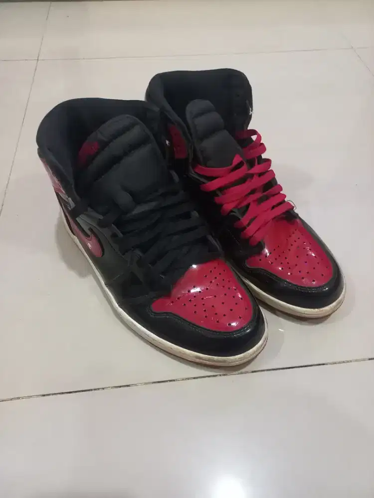 Air Jordan 1 Retro High OG Patent Bred