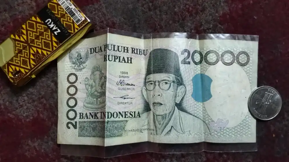 Maharin aja uang jadul...