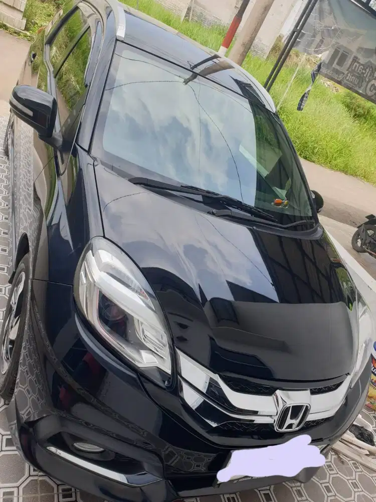 DIJUAL HONDA MOBILIO RS MT 2015 – TANGAN PERTAMA – ISTIMEWA