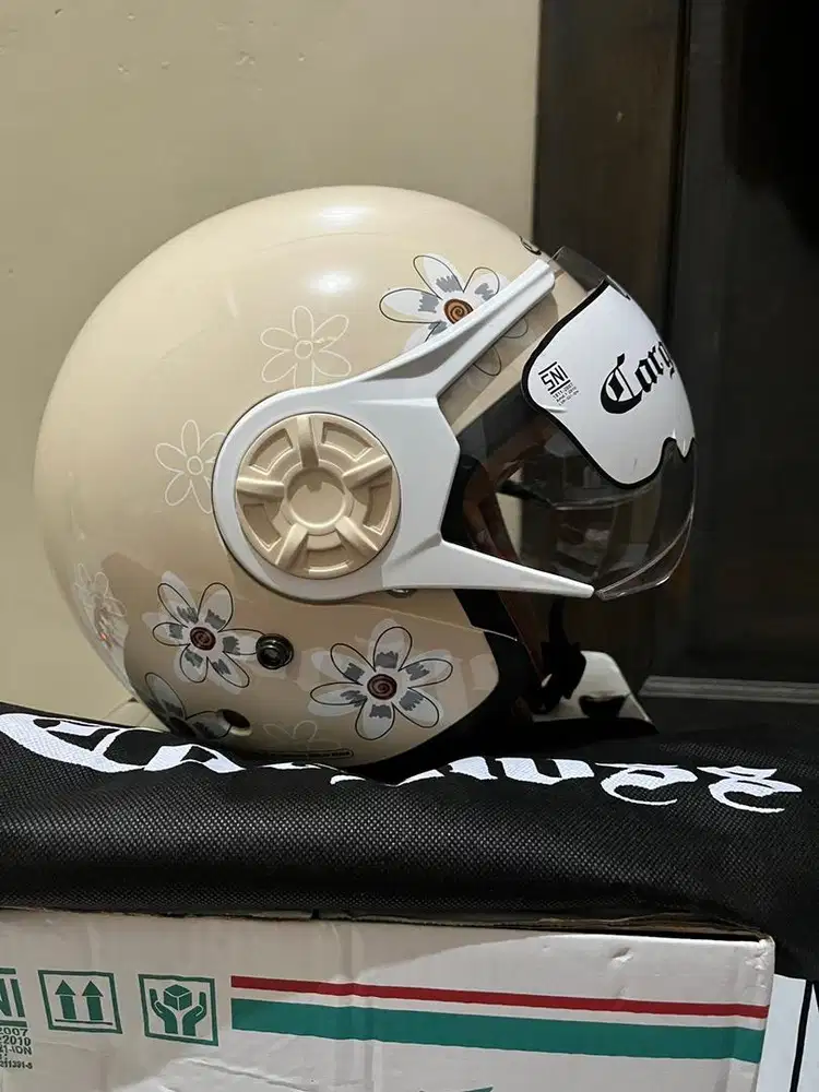 Bu Helm cargloss flower avorio baru