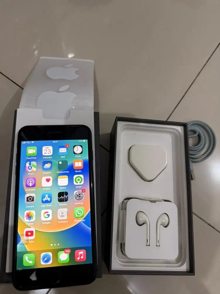 Iphone 8 Plus Bekas