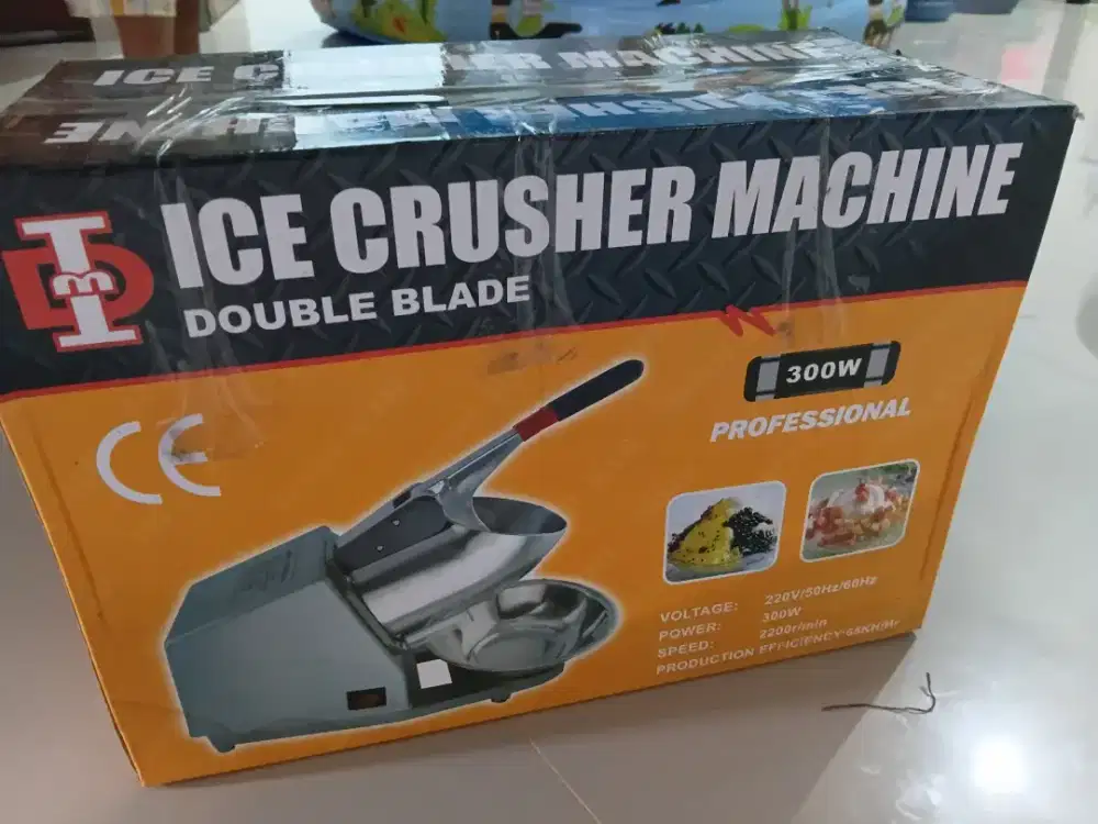 Mesin es seeut 2 mata pisau