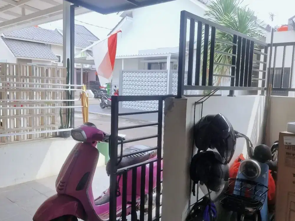 Rumah Minimalis 2 Lantai Dekat Kawasan Elite Bintaro