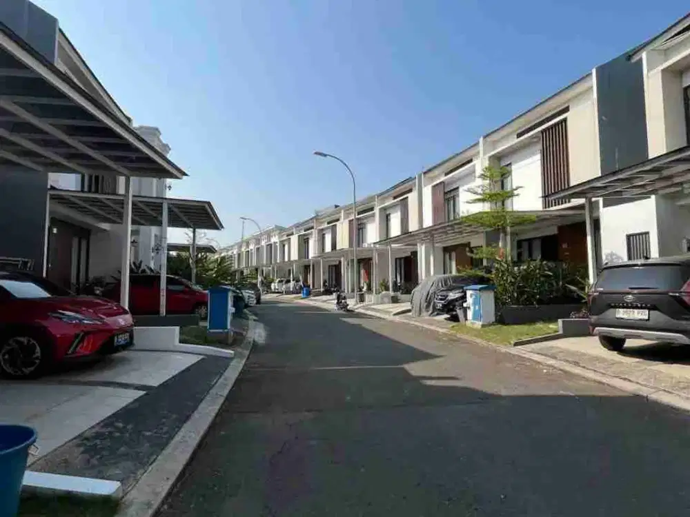 Rumah 2 lantai di Jakarta Garden City Jakarta Timur
