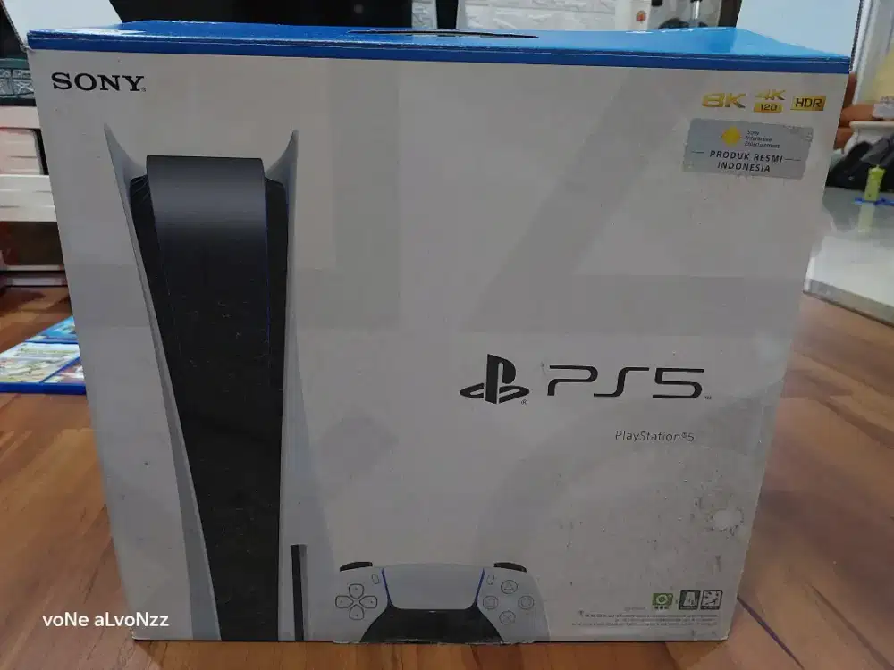 Dijual PS5 baru 10x main bonus 10 cd  ori dan 2 joystic dan chargernya