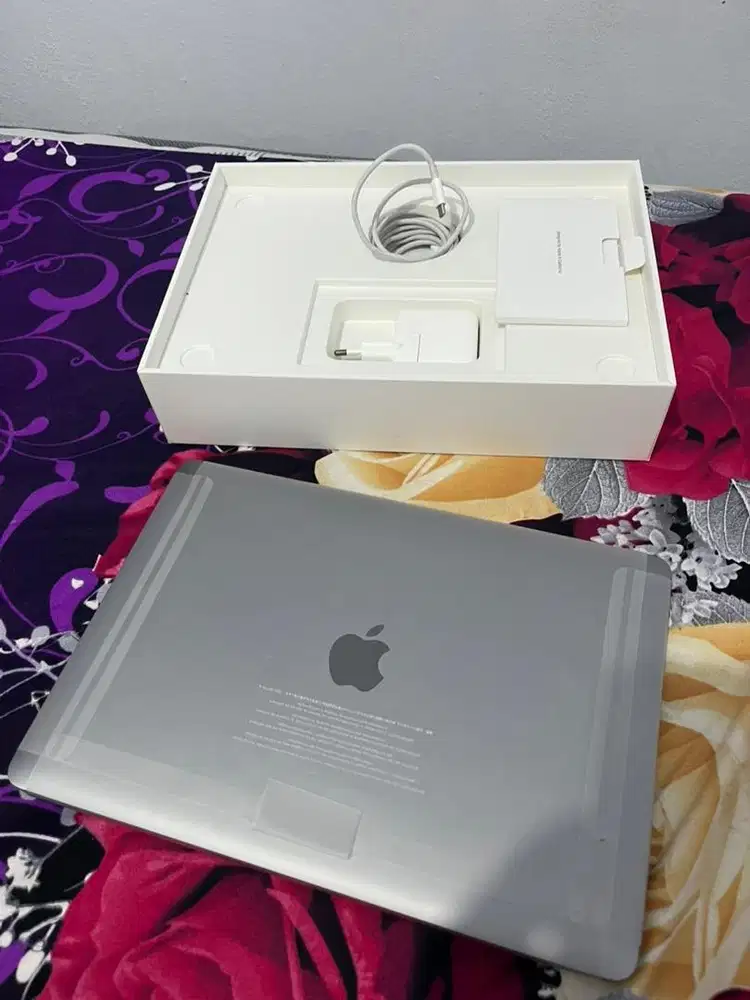 Macbook M1 2020