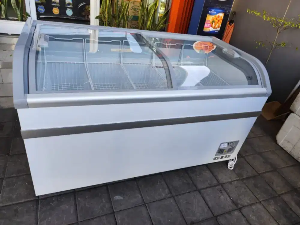 Freezer Sleeding Kaca GEA Murah Low Watt (Bisa Kredit)