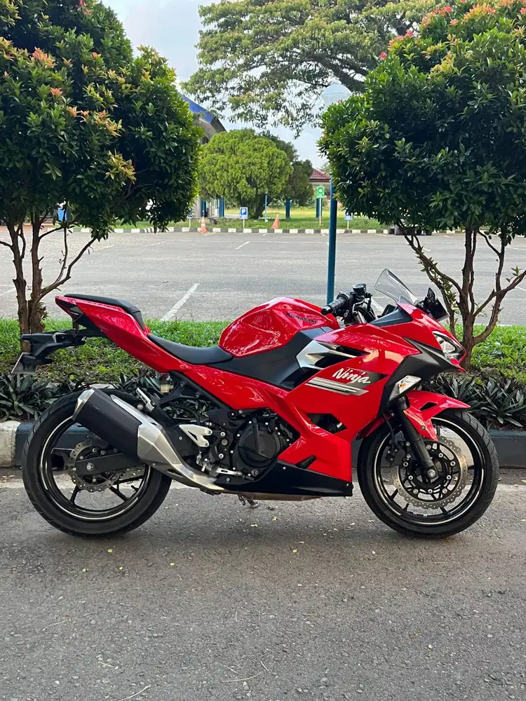 DIJUAL KAWASAKI NINJA KONDISI SUPER BAGUS!!!