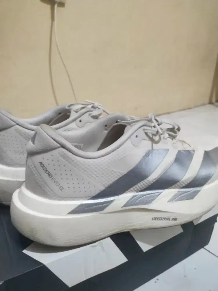 Adidas Evo SL woven M