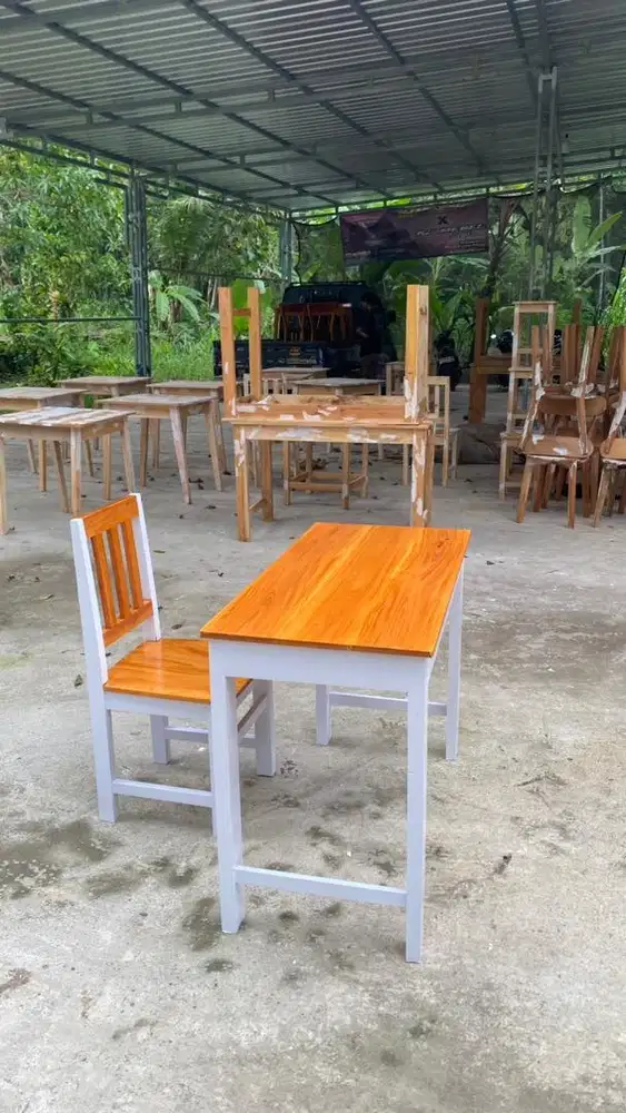 Meja belajr murah