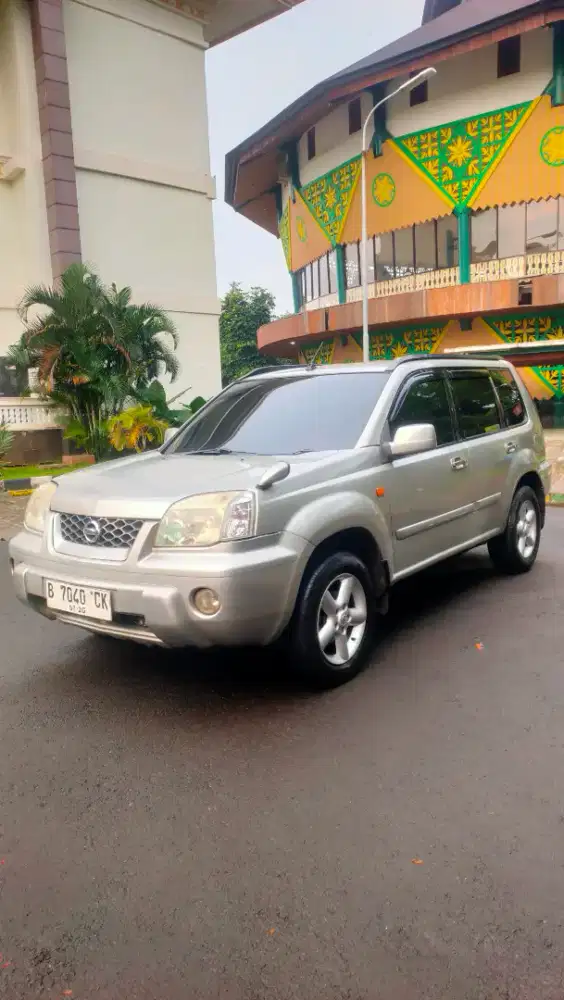 Nissan xtrail st 2.5 2003