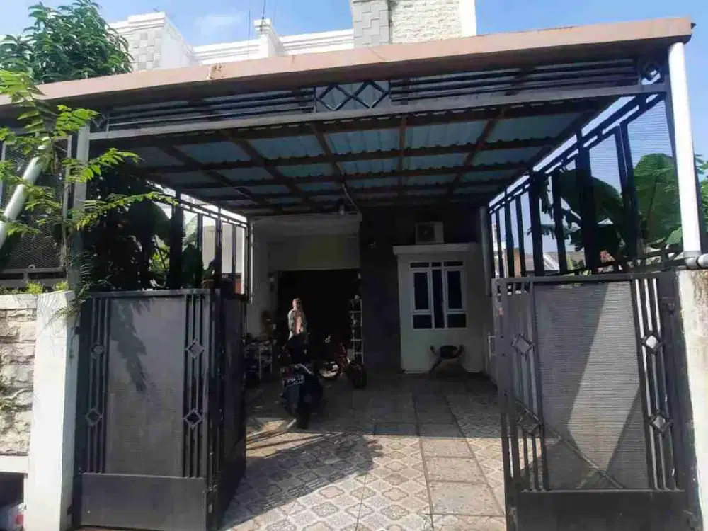 JUAL CEPAT RUMAH DIBAWAH PASAR, ARCAMANIK CISARANTEN