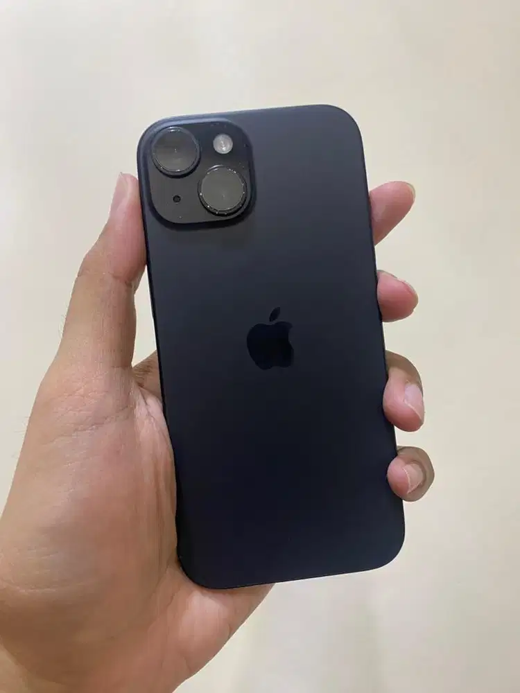 Dijual IBOX iphone 15 128gb Black