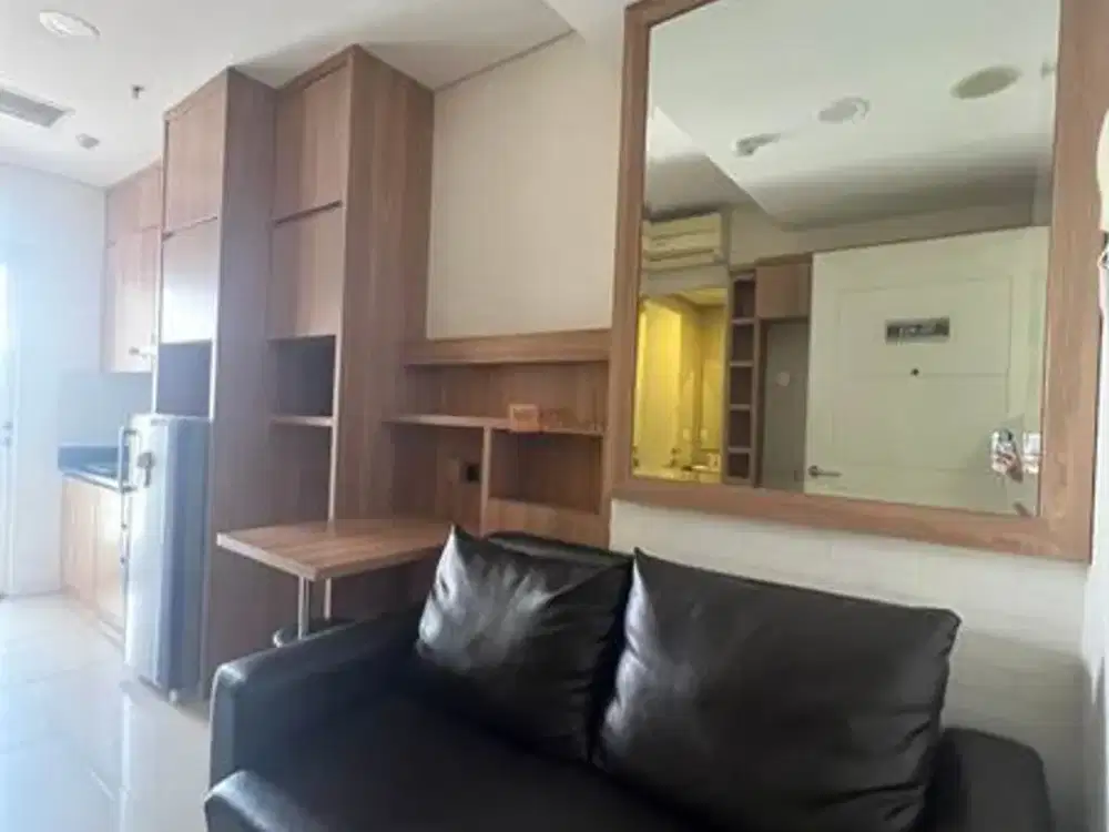 Unit Langka Sewa 1BR Furnished di Apartemen Madison Park Akses Langsung ke Mall Central Park, Taman Anggrek, APL Tower & Kampus Ternama