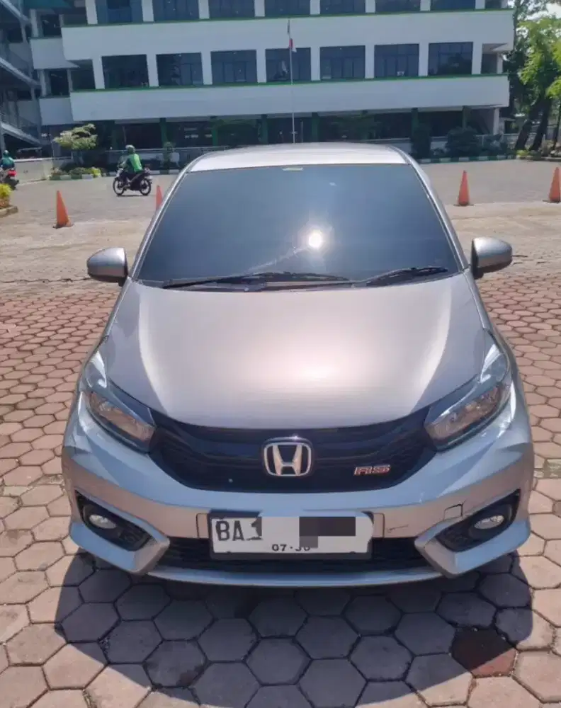 Jual beli mobil