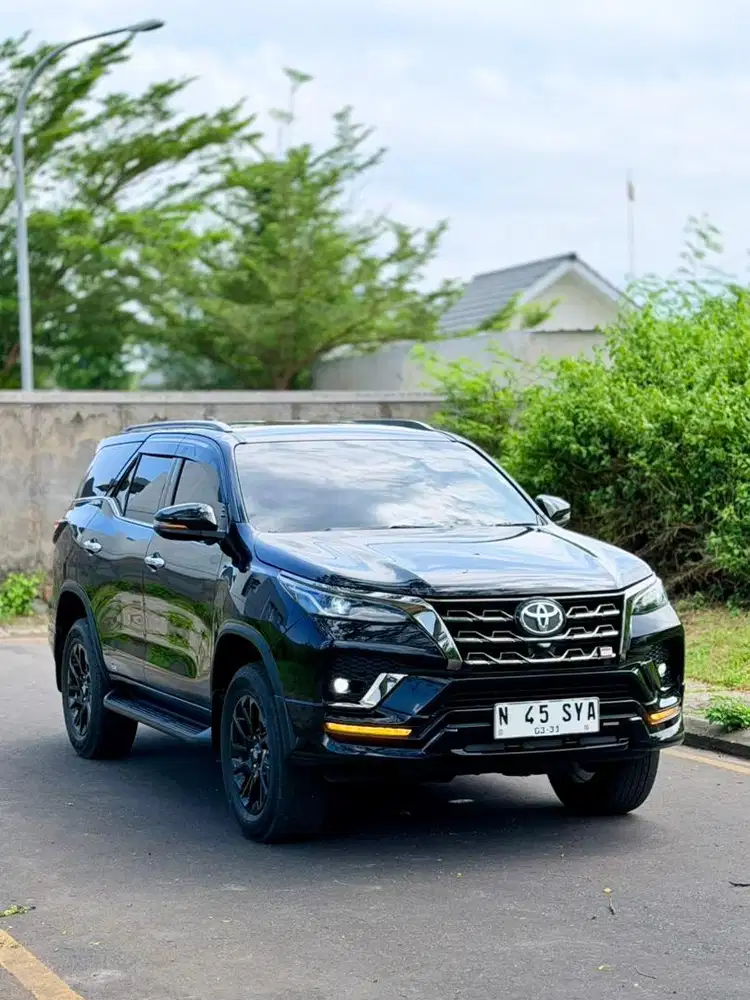 TOYOTA FORTUNER 2.8 GR A/T NIK 2024