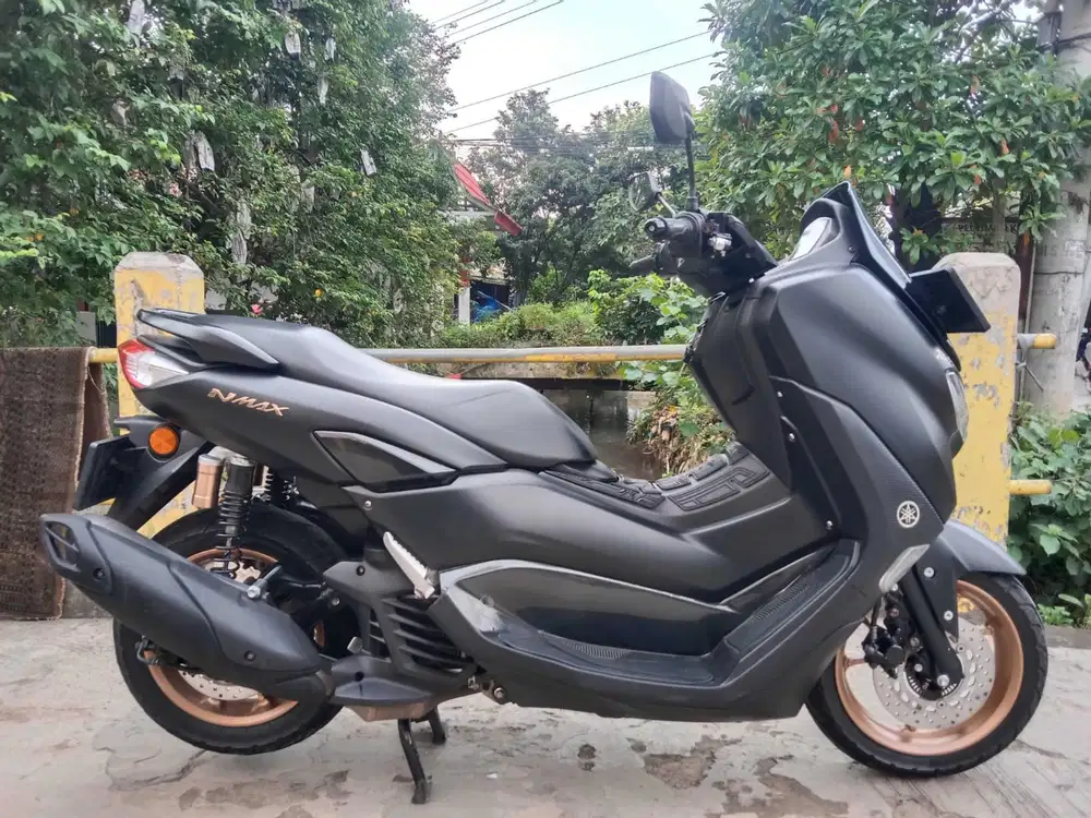 Yamaha N max new th 2022 DP cuma 700 perak