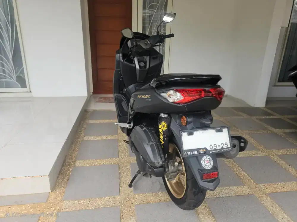 Nmax jual cepat mulus, terawat,tangan pertama, bebas kecelakaan