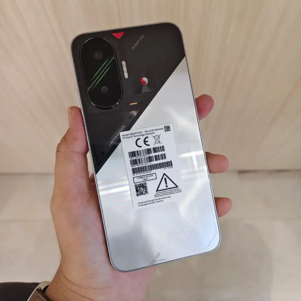 Poco F7 12/512GB