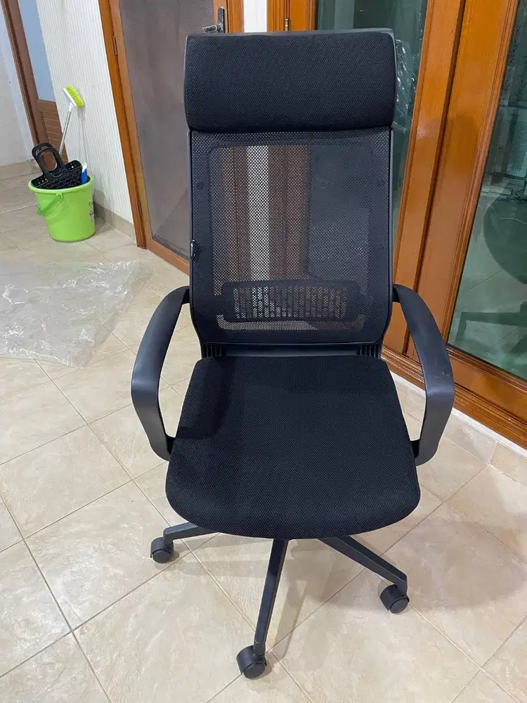 Kursi Kantor Merek ERGOTEC