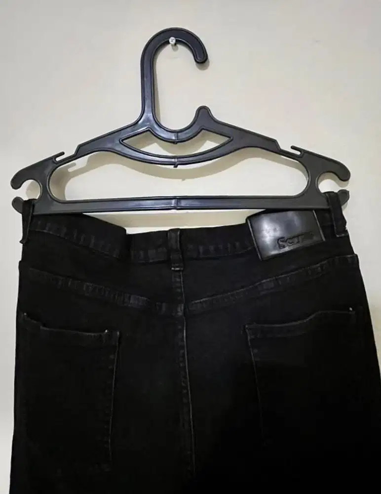 CELANA PANJANG SCREAMOUS DENIM DMITRY BLACK WASH BLACK