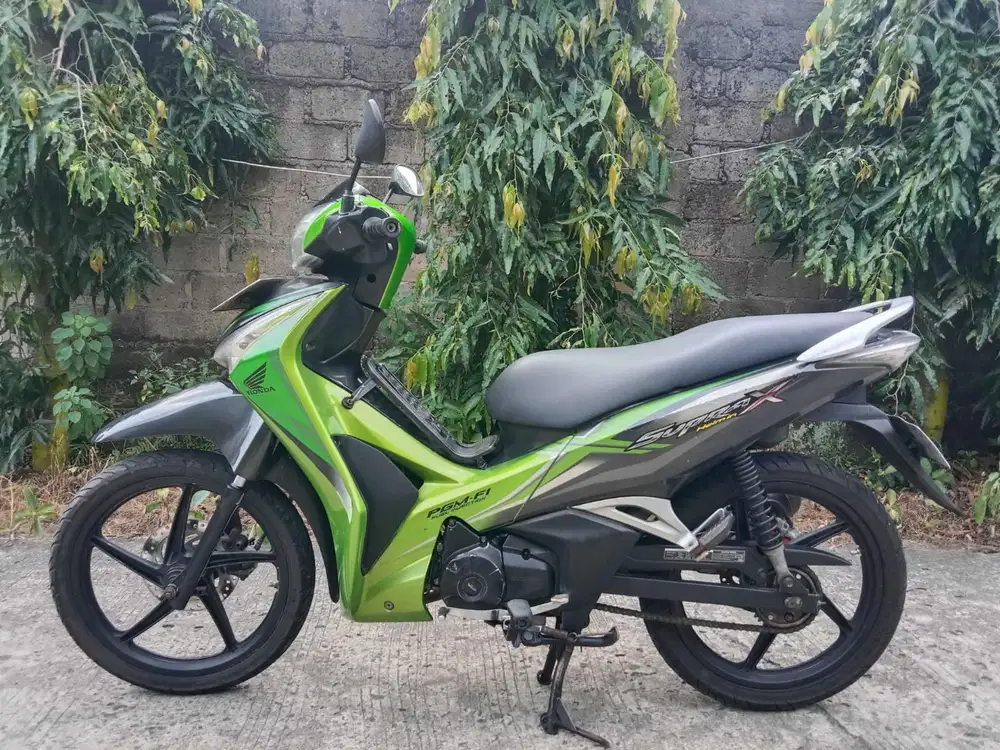 Honda Supra x125 cw fi helm in th 2012 Tinggal gass