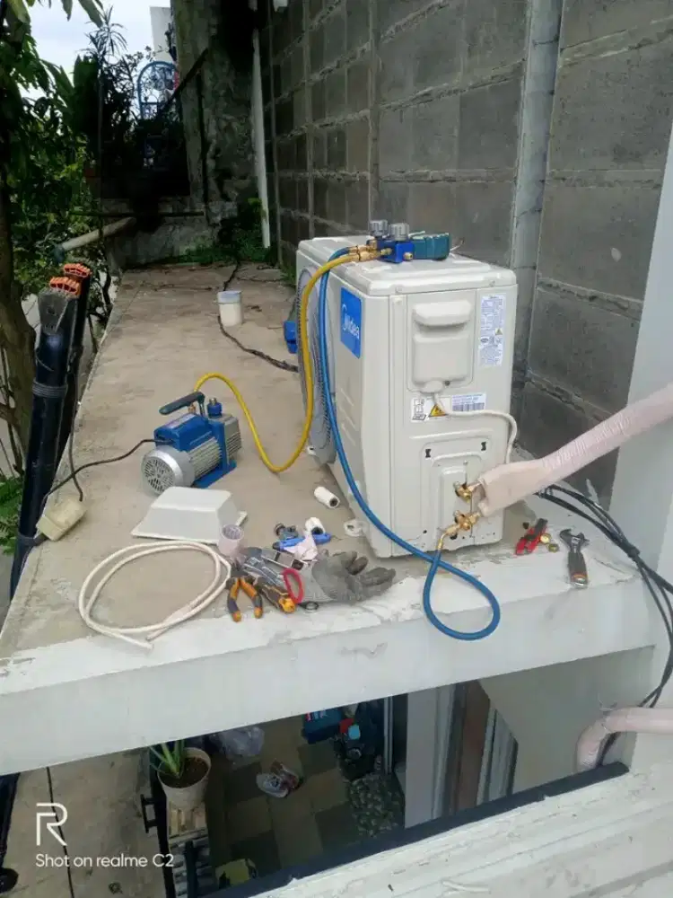 jasa service AC tidak dingin