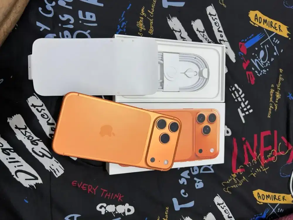 IPHONE 17PRO MAX IBOX 256GB FULLSET BH 99% CC 165 MULUS NO MINUS