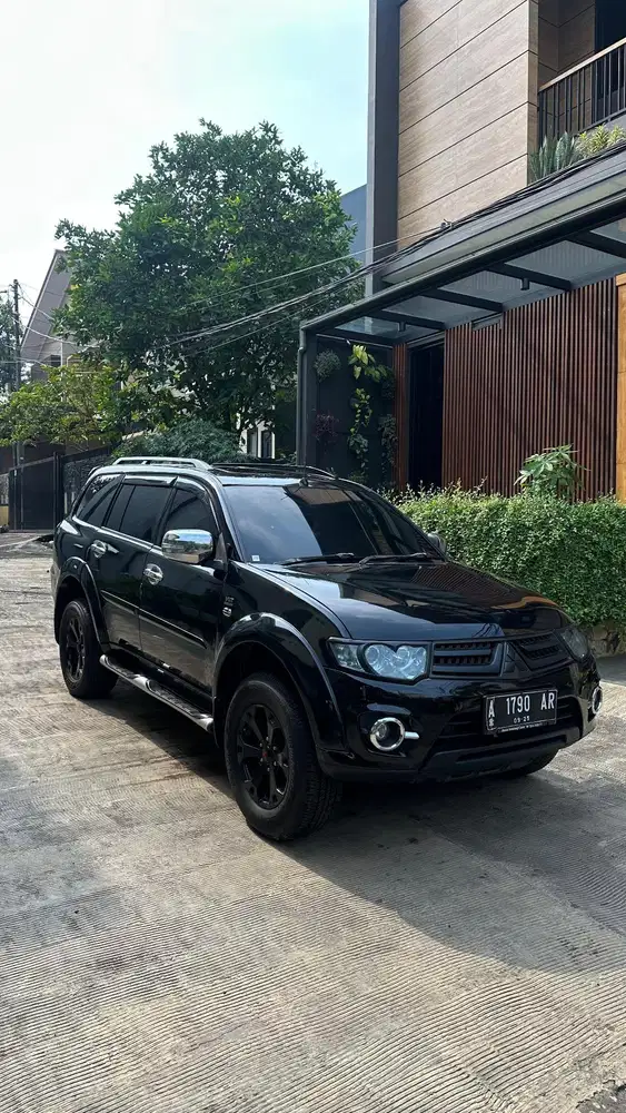 Mitsubishi Pajero Sport 2017 Bensin