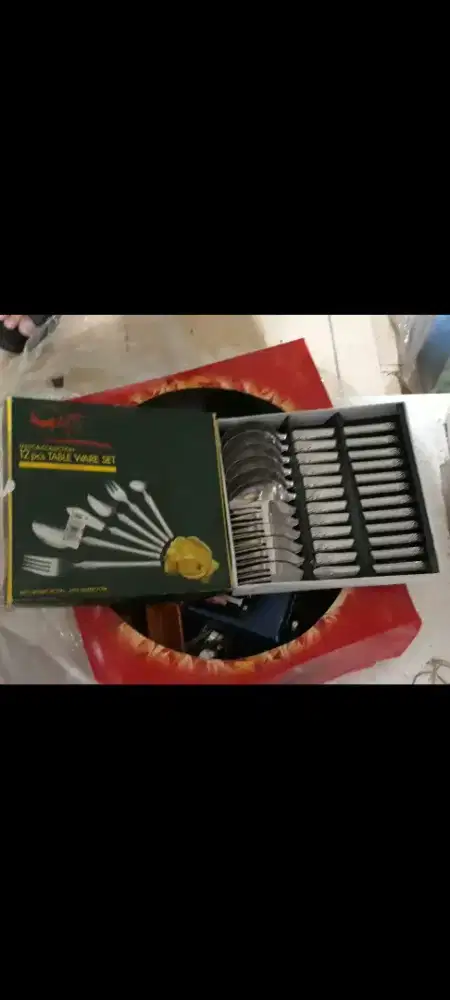 sendok garpu makan set merek Tanica